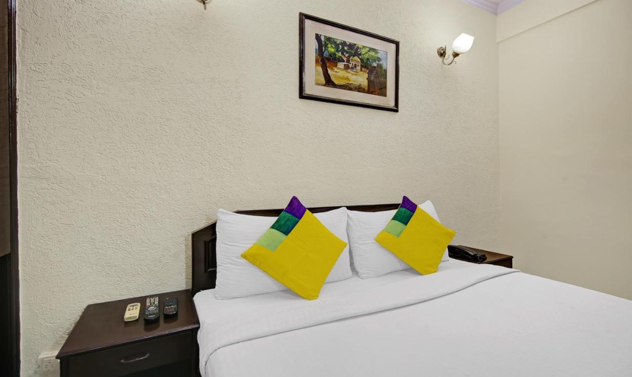 Itsy Hotels Arien International Nova Deli Exterior foto
