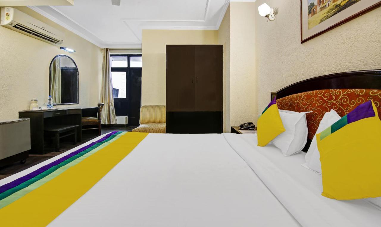Itsy Hotels Arien International Nova Deli Exterior foto